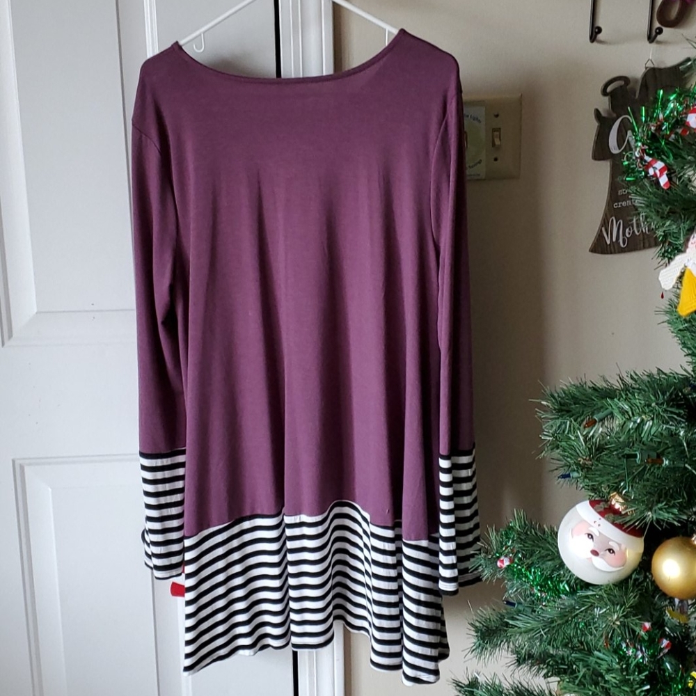 Tunic - Picture 5 of 5